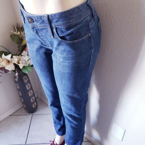 Mid-Rise DL1961 Dark Denim Jeans - Picture 4 of 10